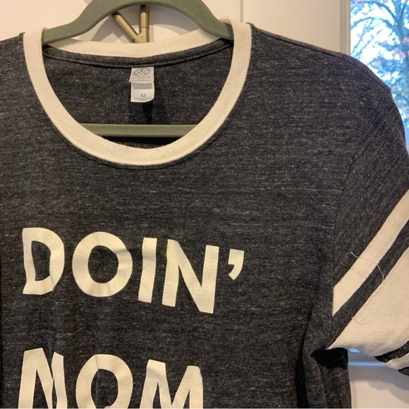 This kid doin’ mom stuff shirt. - Picture 2 of 3
